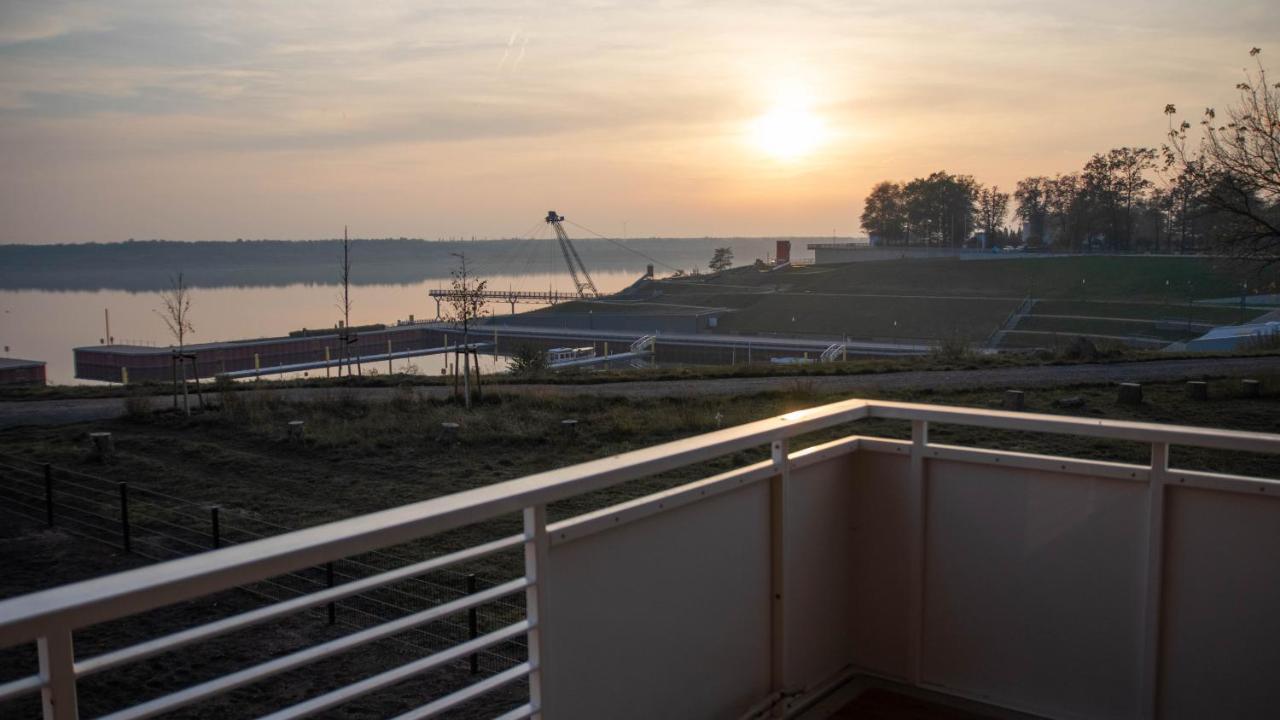Ferienwohnung Seeblick Lausitzer Seenland Grossraeschen Exterior foto